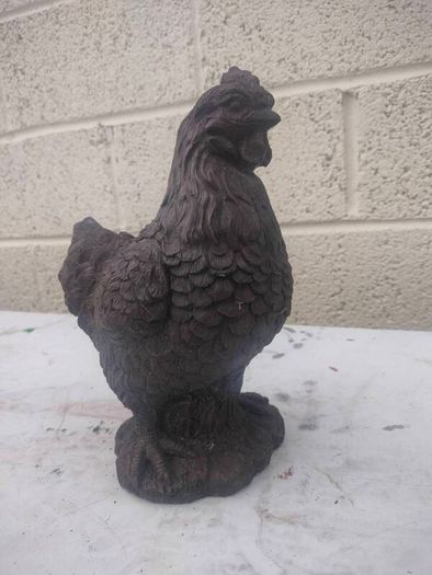 Concrete Hen