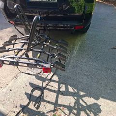 4 Bike rack hitch mounted