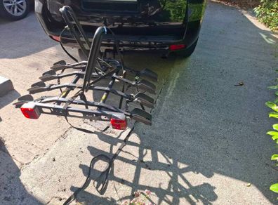 4 Bike rack hitch mounted