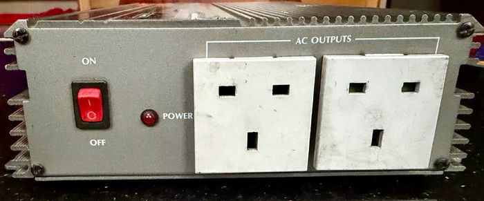 Dc To Ac Power Inverter 1000w , 12v Dc To 230v Ac