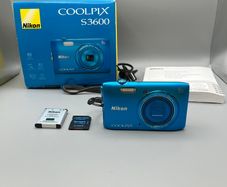 Nikon Coolpix S3600 20.1MP Digital Camera Blue - Boxed