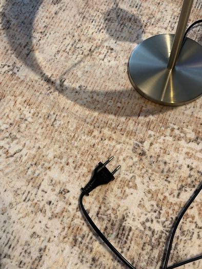 Table lamp (silver)