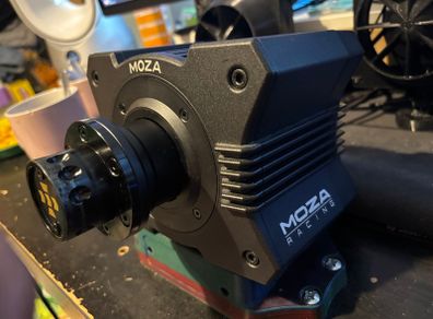 MOZA R5 Wheelbase