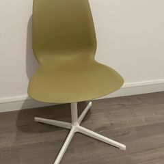 Office swivel chair