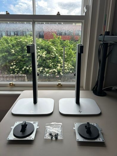 HP Monitor Stand / Arms