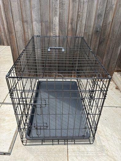 dog crate - medium