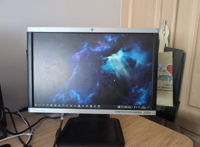 HP LCD Monitor
