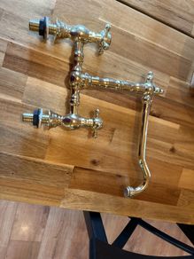 London Water Company 1907 taps