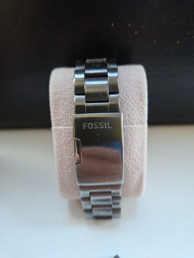 Fossil Gen 6 smart watch