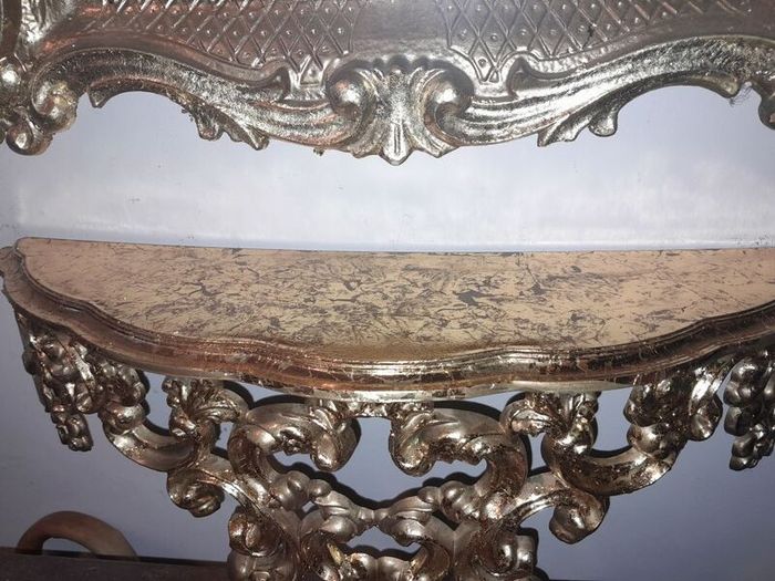 Beautiful Laricol shelf with antique mirror