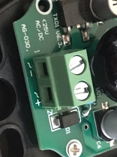 infraread beam sensor for gates and barrier or electrical doors 15 euro per  box ( box has a pair infrared)