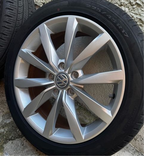 17" Genuine VW GTD Alloys