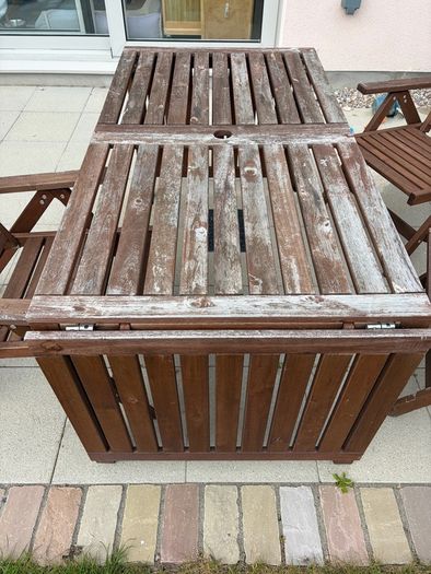 Patio table and three chairs