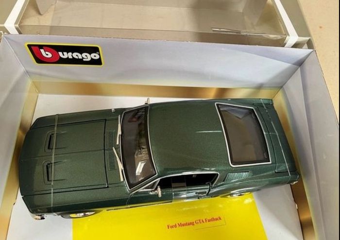 Ford Mustang GTA Fastback 1:18 Burago Rare