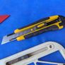 2 Retractable Utility Knives Image 3