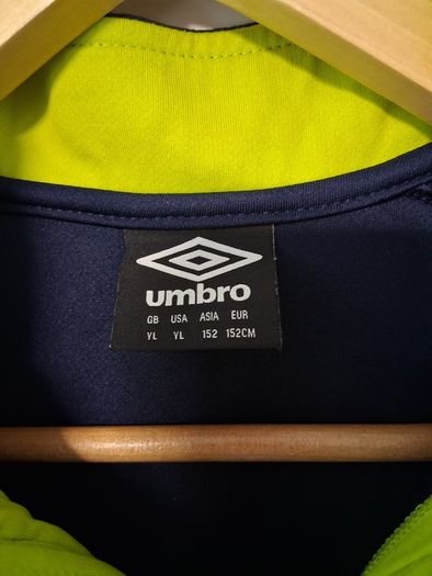 Ireland Football Track Top. Official Umbro Quarter Zip Youth Age 11 To 13 Years. Collect In Dublin Or Receive Via Post.