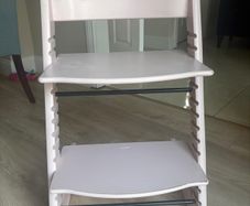 pink Tripp trappe stokke chair