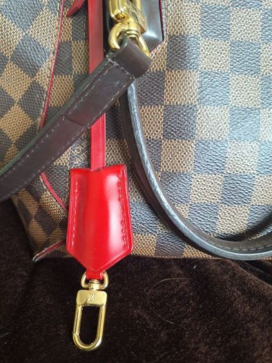 Louis Vuitton Caissa Pm