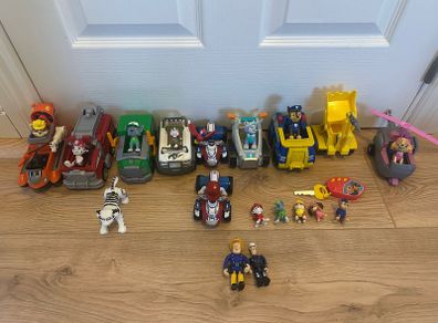 Paw Patrol vehicles and characters