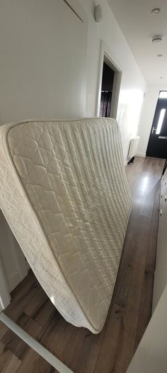 DUBLE BED  ikea uses