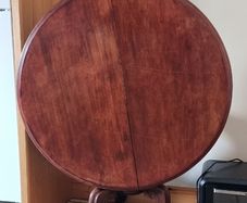 Mahogany tilt top table