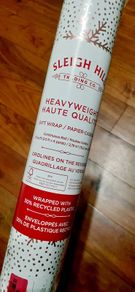 Brand New Christmas Gift Wrap(30 Sq ft)