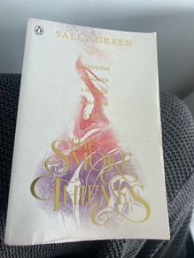 Sally Green The Smoke Thieves