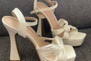 White straps sandal