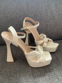 White straps sandal