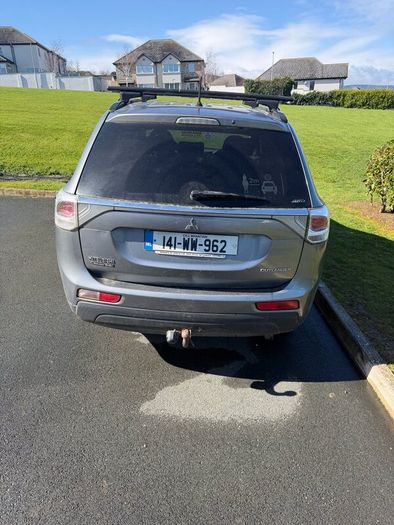 Mitsubishi outlander
