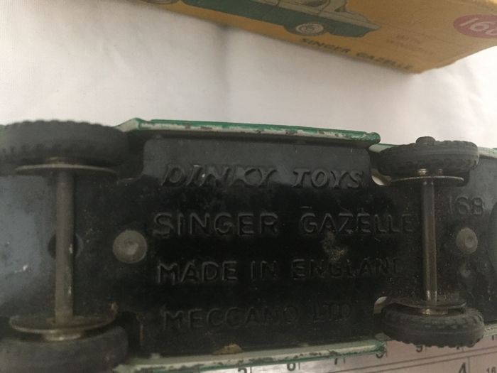 Dinky 168. Singer Gazelle. With box