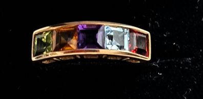 9ct gold gemstone ring size M