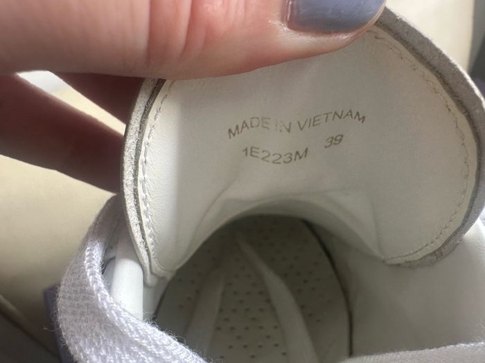 Prada trainers - sz 39.5