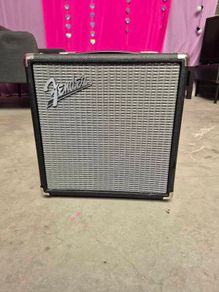 Fender Rumble 15