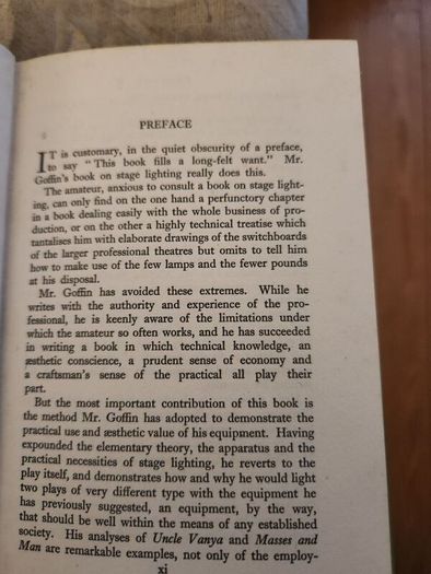 Stage Lighting For Amatures. By Peter Goffin. Illustrated By The Author. 1955 Edition Hardback In Good Condition. See Photos For Same.
