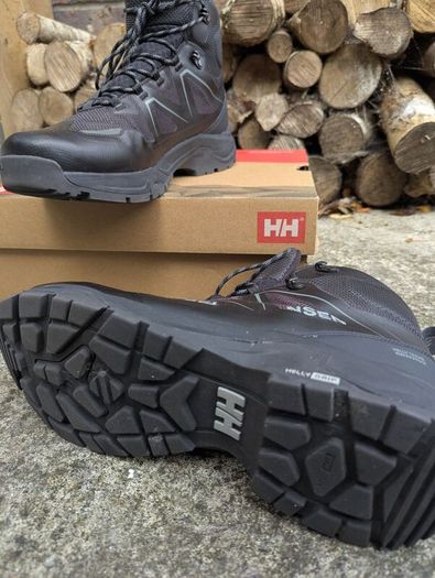 Helly Hansen Cascade mens waterproof mid boots