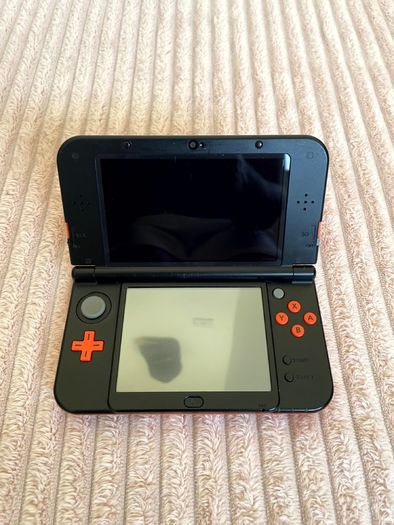 New Nintendo 3DS XL Orange and Black
