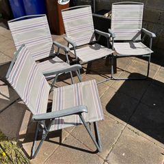 4 Foldable Garden Chairs