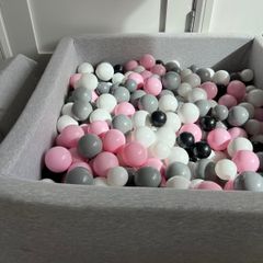 Kiddy Moon Kids Ball Pit