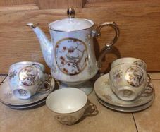 Golden coffee set with free postage