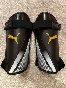 Puma kids shin guards