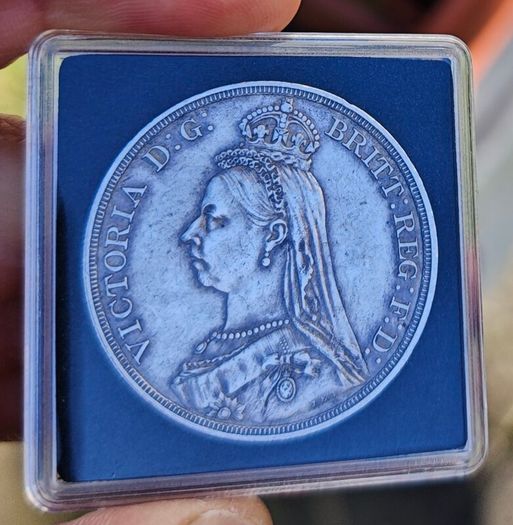 Victoria crown 1887 high grade coin