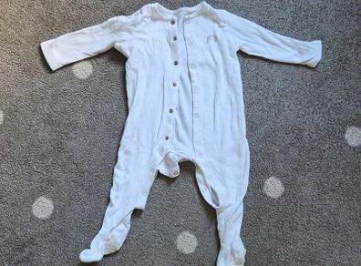 Sleepsuit / Babygrow (9-12 months)