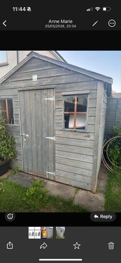 10x6 foot shed Perfect condition