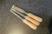 3 chisels, incl. Ward and Mawhood