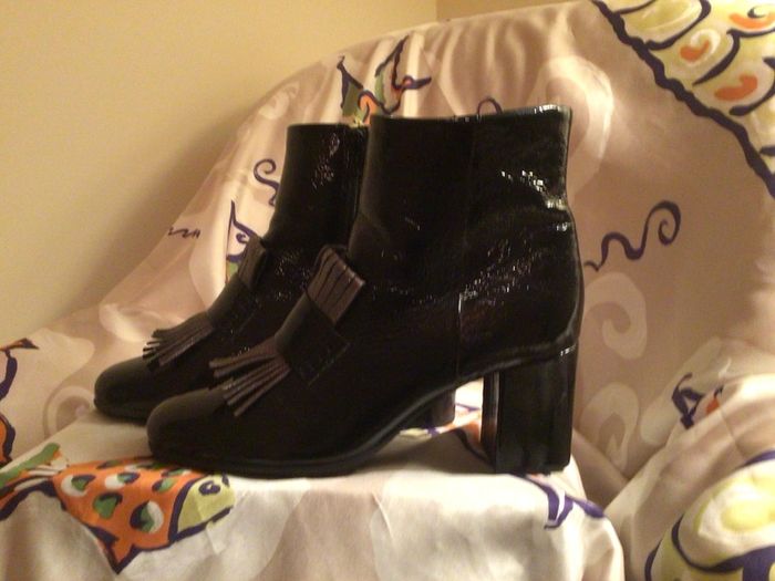 UNISA Ankle Boots