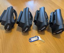 Thule Rapid System 775 Foot Pack For Raised Roof Rails (Includes Locks and Key)