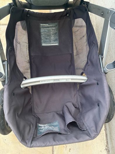 UPPAbaby Vista Complete Bundle Emmett Green