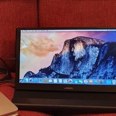 Portable monitor Touchscreen type c  and HDMI with integrated speakers