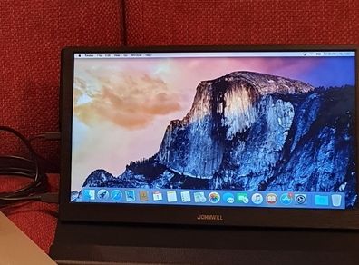 Portable monitor Touchscreen type c  and HDMI with integrated speakers
